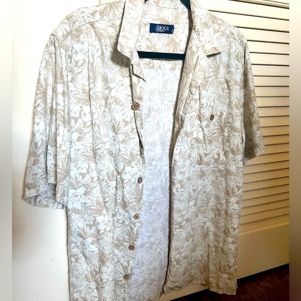 Mens shirt size Large